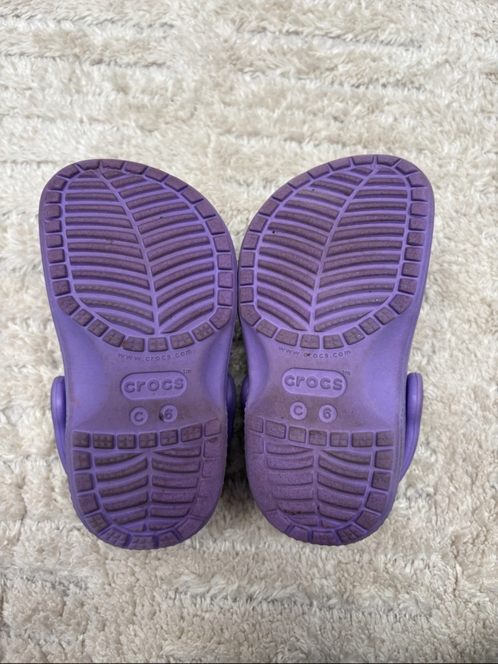 Crocs | Purple Clogs | Toddler c6 - Picture 4 of 5